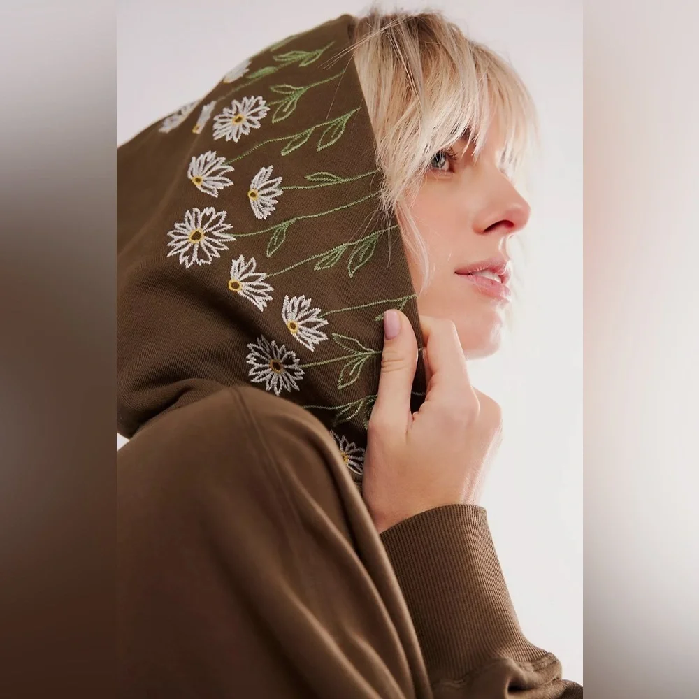 Free People x Driftwood Flower Sweatshirt Size Small NWT - Picture 3 of 15